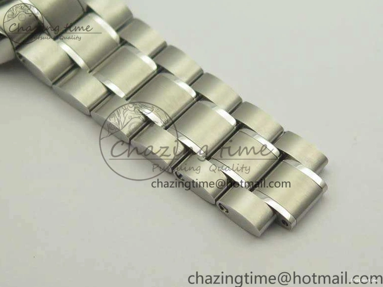 0306 TechFriendly SpeedMaster MoonWatch SS OMF 1:1 Best Edition Black Red Dial On SS Bracelet A9300 V 8092